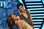 Priyanka Chopra, Shahrukh Khan on the sets of Imagine TV_s Zor Ka Jhatka in Yasraj Studios on 7th Feb 2011 (26).JPG